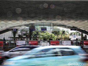 Anggaran Subsidi Angkutan Umum Turun Drastis, Indonesia Emas 2045 Cuma Mimpi?