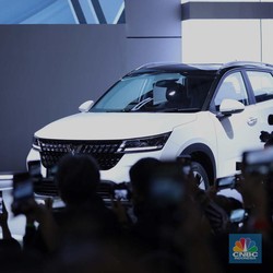 Top! Pemesanan Alvez, SUV Anyar Wuling Hampir 1.000 Unit