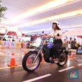 Motor & Mobil Listrik Mengaspal, RI Hemat 165.000 KL BBM