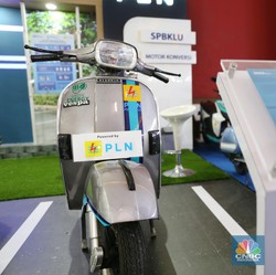 Gandeng Gesits Cs, PLN Percepat Ekosistem Kendaraan Listrik