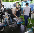 Pindah ke Motor Listrik Beneran Bisa Bikin Ongkos Lebih Irit?