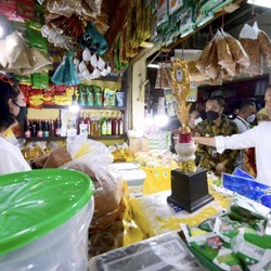 Belum Puasa, Inflasi Sudah Bikin Deg-Degan