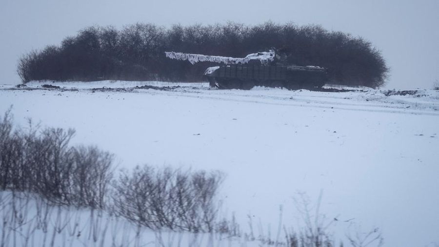 FILE PHOTO: An explosion is seen on a road outside the frontline town of Bakhmut, amid Russia's attack on Ukraine, in Donetsk region, Ukraine February 10, 2023. REUTERS/Yevhenii Zavhorodnii/File Photo