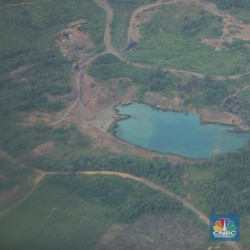 WNA China Gasak Tambang Emas RI, Bumi Bolong 1.600-an Meter