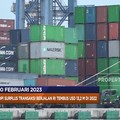 Video: Transaksi Berjalan RI Surplus Hingga Apple PHK Pekerja
