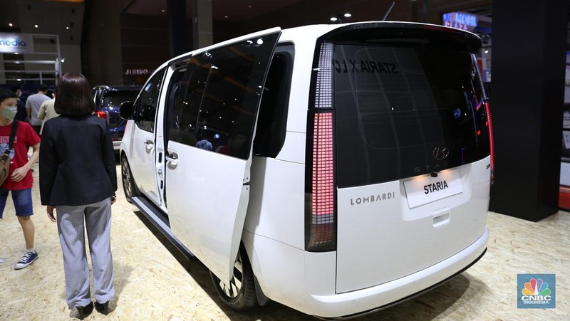 Indomobil Plaza membawa sejumlah produsen mobil pada pameran IIMS 2023 salah satunya Pabrikan Jerman Audy. Dengan membawa sejumlah mobil unggulannya salah satunya mobil mewah Q8 3.0 TFSI). (CNBC Indonesia/Tias Budiarto)