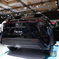 Toyota Boyong Deretan Mobil Listrik di IIMS 2024, Ini yang Terlaris