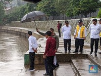 Sempat Mandek, Normalisasi Kali Ciliwung Dilanjut Jokowi