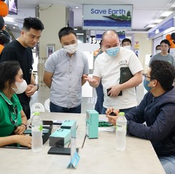 Jadi Jawara Smartphone, Petinggi OPPO Sambangi RI