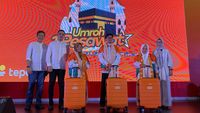 BTPN Syariah Ajak 320 Nasabah Umroh Bareng Satu Pesawat BTPN Syariah Ajak 320 Nasabah Umroh Bareng Satu Pesawat