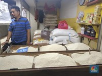 Persamaan Harga Beras Dengan Emiten HOKI: Sama-Sama Mahal!