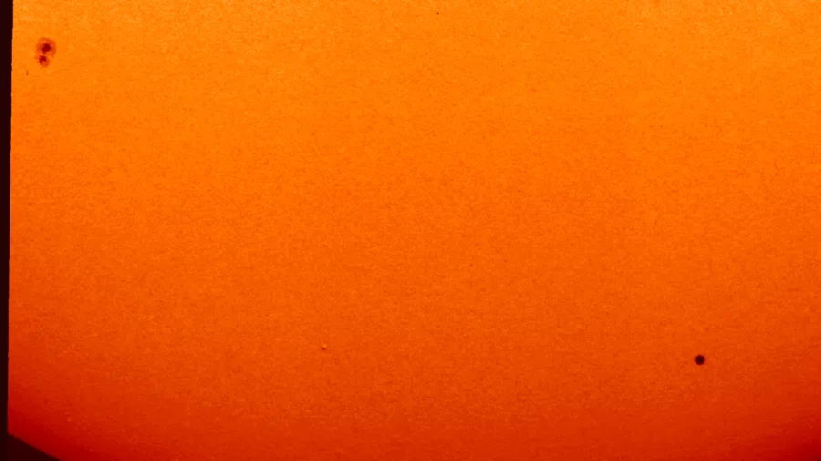 Planet Merkurius melintas di depan Matahari tertangkap instrumen Solar Orbiter