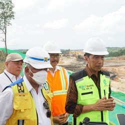 Jokowi Bakal Kumpulkan Investor IKN, Beri Kejutan Meriah!