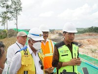 Jokowi Bakal Kumpulkan Investor IKN, Beri Kejutan Meriah!