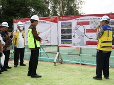 Jokowi Sebut FIFA Mau Biayai Bangun Lapangan Sepakbola di IKN