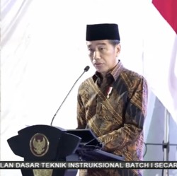 Breaking! Selain Merpati, Jokowi Bubarkan Kertas Leces