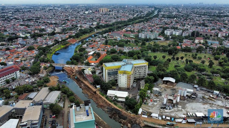 Penampakan Normalisasi Ciliwung Sampai Jokowi Turun Tangan  Foto 2