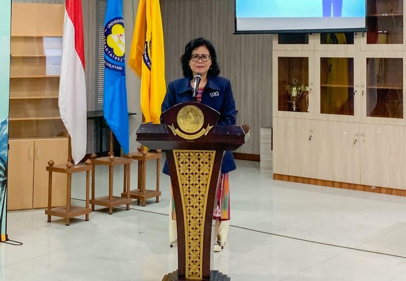 Allo Bank dan InvestasiKu Kembali mengadakan literasi keuangan digital melalui acara Allo Invest Goes to Campus. Acara ini berlangsung Bersama Kampus Universitas Kristen Indonesia, Cawang, Jakarta Timur pada Kamis (23/2). (Dok. InvestasiKu)