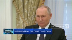 Putin Menerima Diplomat Tinggi China