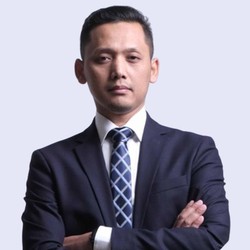 Soleh Ayubi, Eks Bos Farmasi Denmark Jadi Wadirut Bio Farma