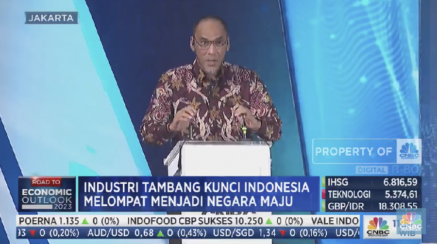 Direktur Utama PT TImah Tbk Achmad Ardianto, dalam Energy & Mining Outlook 2023 mengusung tema 