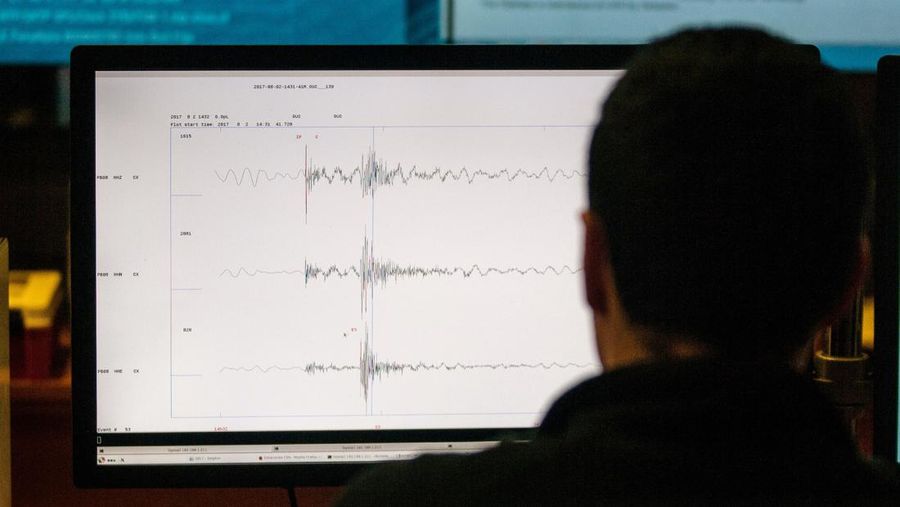 Ilustrasi gempa. (AFP via Getty Images/AFP Contributor)