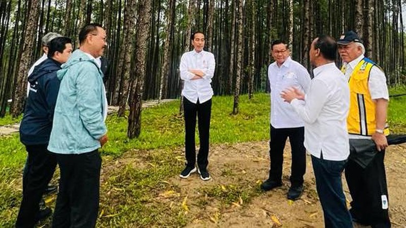 Cuaca sejuk pagi hari Ibu Kota Nusantara (IKN) mengawali hari ketiga kunjungan kerja Presiden Joko Widodo dan Ibu Iriana Joko Widodo di Provinsi Kalimantan Timur, pada Jumat, 24 Februari 2023. (Dok: Biro Pers)