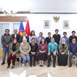 Menaker Bertemu Dubes RI untuk Yordania, Bahas Apa?