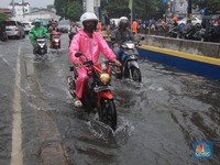 Hari Ini BMKG Ingatkan Hujan Lebat Bakal Guyur Jakarta-Tangerang