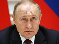 ICC Terbitkan Surat Penangkapan Putin, Sang Presiden Tamat?