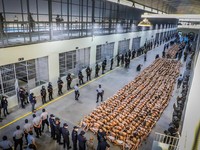 Potret Pemindahan 2.000 Tahanan 'Genk Kriminal'