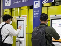 Aturan Baru Naik Kereta & Pesawat, Baca Dulu Sebelum Pergi!