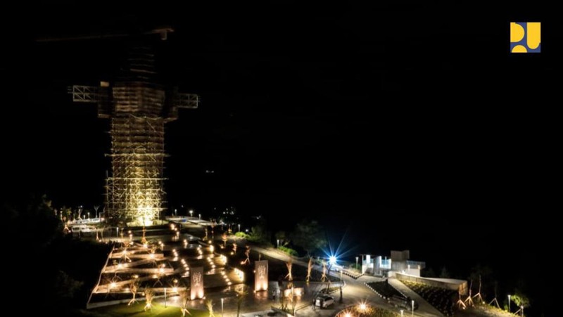Indonesia akan punya Patung Yesus tertinggi dengan nama  Patung Kristus Penyelamat di Puncak Bukit  Sibea-bea setinggi 61 meter, Samosir Sumatera Utara. Sebelumnya ada  Monumen Yesus Memberkati di Manado, Sulawesi Utara. (Dok. Kementerian PUPR)