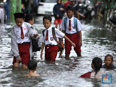 Hujan Lebat Guyur Jakarta-Bekasi-Depok Hari Ini, Cek Peringatan BMKG