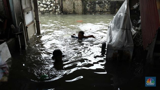 Waspada Jakarta Diguyur Hujan Lebat-Angin Kencang, Ini Jadwalnya