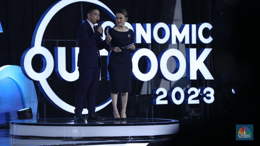 Economic Outlook 2023 dengan tema 