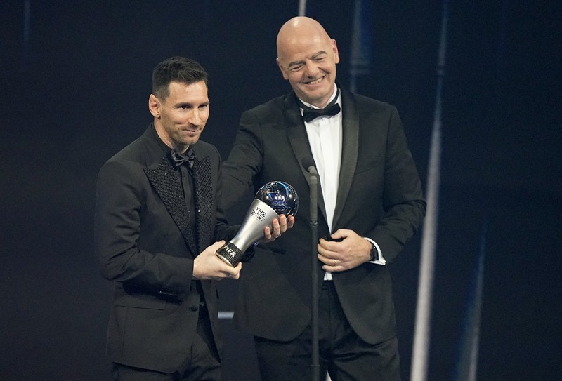 France Soccer FIFA Awards Argentina's Lionel Messi receives the Best FIFA Men's player award during the ceremony of the Best FIFA Football Awards in Paris, France, Monday, Feb. 27, 2023. (AP Photo/Michel Euler)