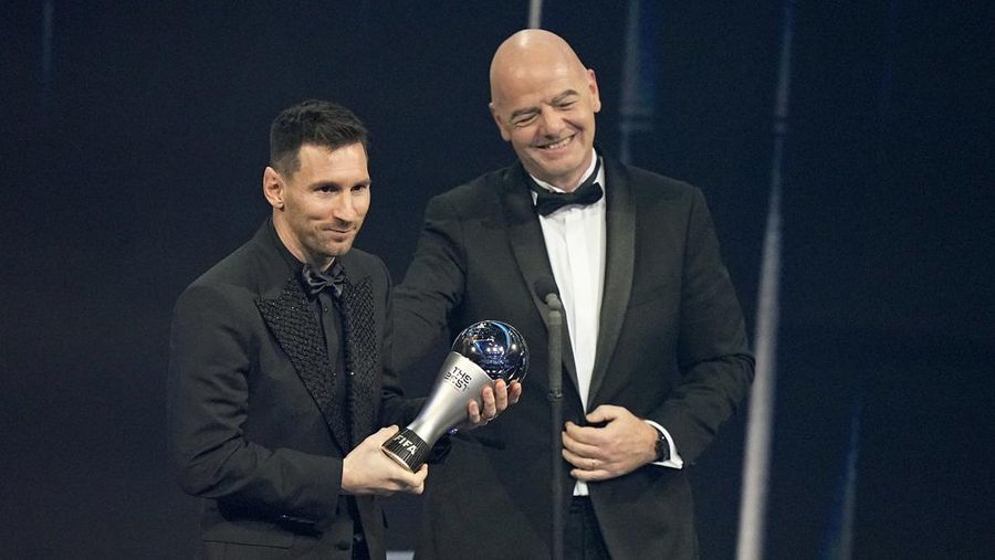 Argentina's Lionel Messi receives the Best FIFA Men's player award during the ceremony of the Best FIFA Football Awards in Paris, France, Monday, Feb. 27, 2023. (AP Photo/Michel Euler)
