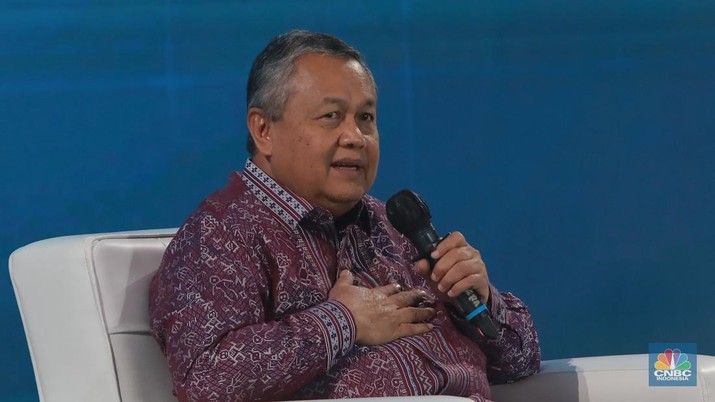 Gubernur BI, Perry Warjiyo dalam Economic Outlook 2023 dengan tema Gubernur BI, Perry Warjiyo dalam Economic Outlook 2023 dengan tema