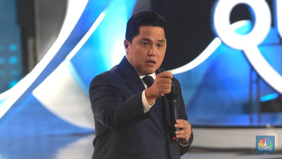 MENTERO BUMN, Erick Thohir sebagai pembicara kunci dalam Economic Outlook 2023 dengan tema 