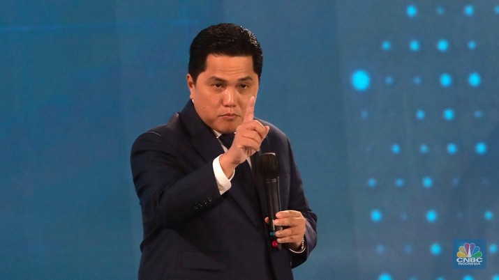 MENTERO BUMN, Erick Thohir sebagai pembicara kunci dalam Economic Outlook 2023 dengan tema MENTERO BUMN, Erick Thohir sebagai pembicara kunci dalam Economic Outlook 2023 dengan tema