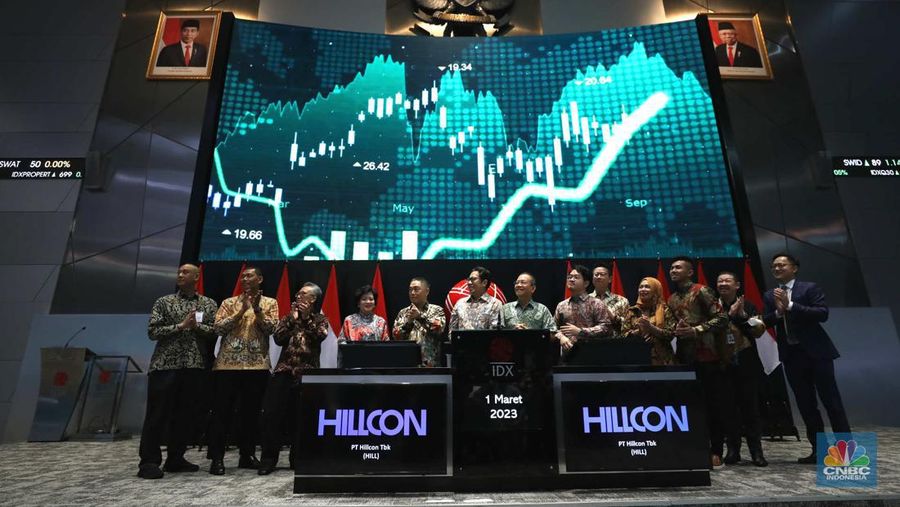 Emiten Kontraktor Tambang Nikel PT Hillcon Tbk (HILL) resmi melantai di bursa pada Rabu, (1/3/2023). Ketika dibuka, total nilai transaksinya mencapai Rp7,3 miliar. (վ/Tri Susilo)