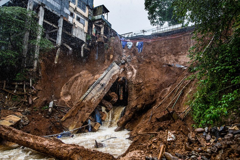 Tangani Longsor Jalan Nasional Bogor-Sukabumi, Kementerian PUPR Bergerak Cepat Bangun Jembatan Bailey. (Dok PUPR) Tangani Longsor Jalan Nasional Bogor-Sukabumi, Kementerian PUPR Bergerak Cepat Bangun Jembatan Bailey. (Dok PUPR)