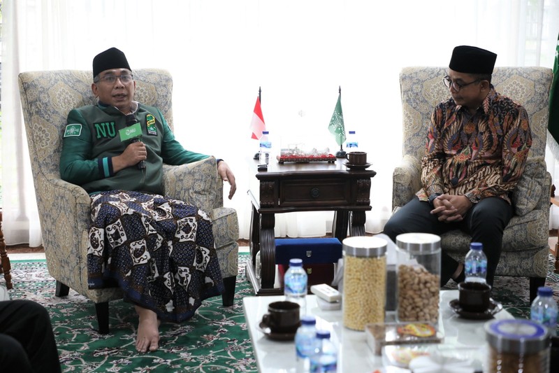Pertemuan yang dilakukan oleh Dirjen Pajak dengan PBNU merupakan pertemuan rutin bersifat silaturahmi.  Sebagaimana dilakukan tahun lalu, Dirjen Pajak juga bersilaturahmi ke berbagai Tokoh masyarakat dan organisasi keagamaan. (Dok. Dirjen Pajak)