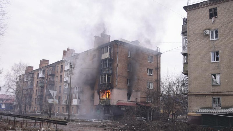A view of the town of Bakhmut, the site of the heaviest battles with the Russian troops, Donetsk region, Ukraine, Monday, Feb. 27, 2023. (AP Photo/Yevhen Titov)