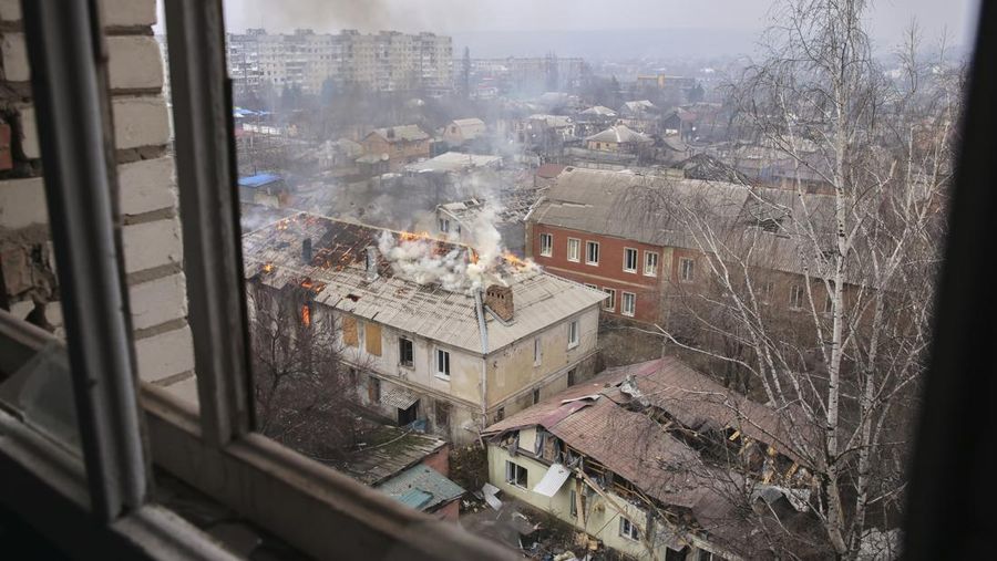 A view of the town of Bakhmut, the site of the heaviest battles with the Russian troops, Donetsk region, Ukraine, Monday, Feb. 27, 2023. (AP Photo/Yevhen Titov)