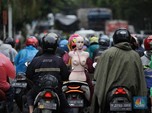 Hujan Reda, Jalanan di Jakarta Berubah Jadi 'Neraka'