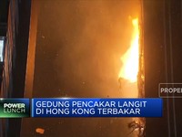 Ngeri! Gedung Pencakar Langit di Hong Kong Terbakar