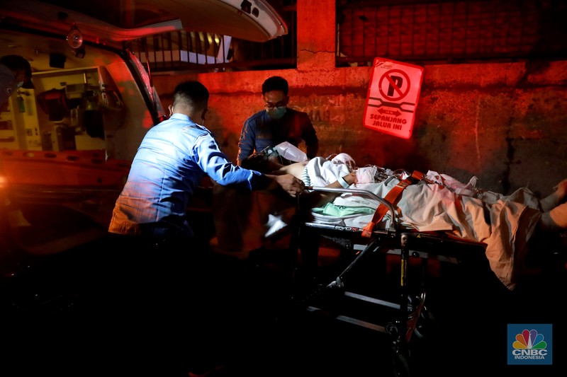 Kebakaran di Kawasan Plumpang, Jakarta Utara, Jumat, 3/3/2023. (CNBC Indonesia/Muhammad Sabki) Kebakaran di Kawasan Plumpang, Jakarta Utara, Jumat, 3/3/2023. (CNBC Indonesia/Muhammad Sabki)