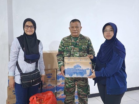 Pertamina Gerak Cepat Salurkan Bantuan ke Warga Plumpang